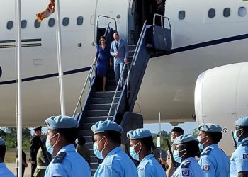 Llegan Príncipes William y Kate Middleton a Belice