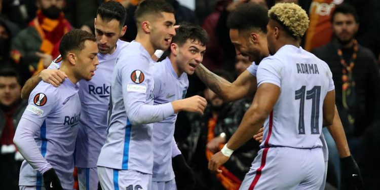 Barcelona remonta al Galatasaray y avanza a cuartos de final de Europa League