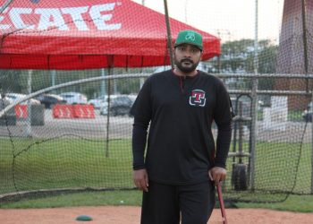 Francisco Rivera: Mi experiencia y esfuerzo a disposición de Olmecas