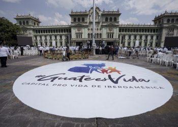 Guatemala endurece penas por aborto y prohíbe matrimonio Gay