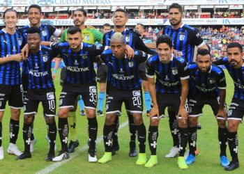 El Estadio La Corregidora es vetado por un año y los Gallos jugarán como local a puerta cerrada