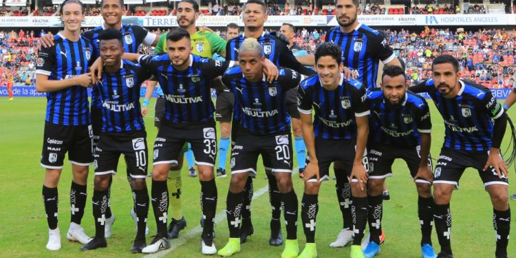 El Estadio La Corregidora es vetado por un año y los Gallos jugarán como local a puerta cerrada