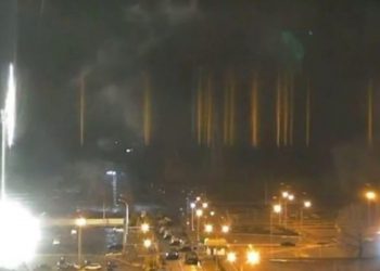 Bomberos Ucranianos apagaron incendio en la central nuclear Europa