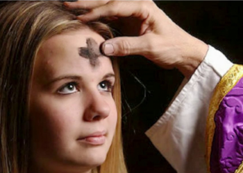 Significado de la cruz en la frente: Miércoles de Ceniza