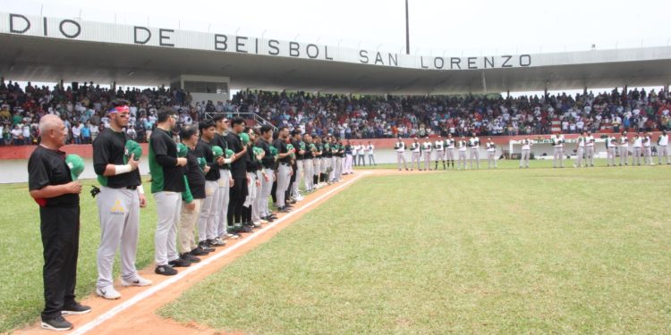 Pericos se lleva serie completa