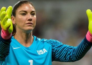 Arrestan a Hope Solo, ex arquera de Estados Unidos; por conducir en estado de ebriedad