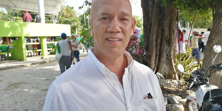 Tirso Esquivel deja a Fuerza por México