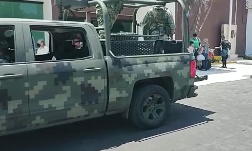 Militares en el sur de Quintana Roo por llegada de AMLO