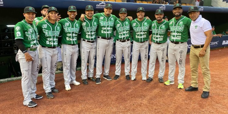 Olmecas pega primero en el “Eduardo Vasconcelos”