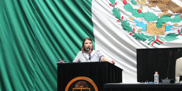 Recibe Kira Iris respaldo total en el tema de violencia política de género