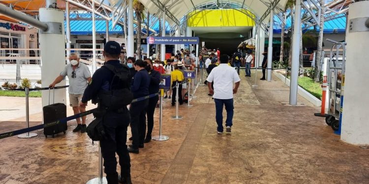 75 operativos en playas de Quintana Roo