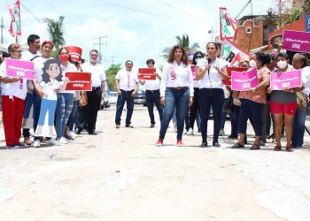 Plantea Leslie Hendricks Rubio programa estatal de pavimentación