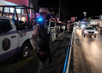 Se registra intensa movilización policial en la zona hotelera