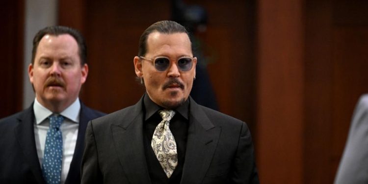 El juicio de Johnny Depp y Amber Heard deja al descubierto situaciones de su relación