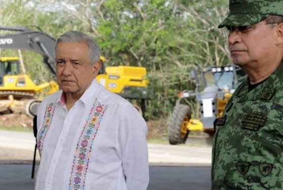 AMLO llega a Chetumal para supervisar las obras del Tren Maya