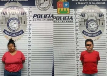 Aseguran a dos mujeres que trataban meter drogas a penal de Playa del Carmen