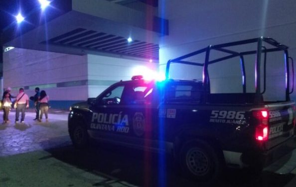 Hombre se dispara en el abdomen por  accidente tras maniobrar mal un arma de fuego en Cancún