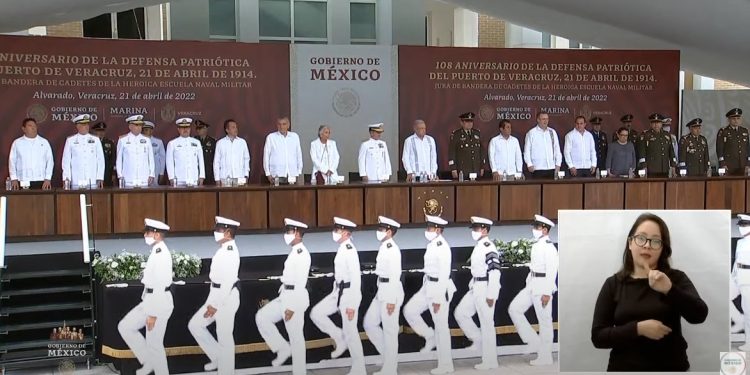 AMLO conmemora el 108 Aniversario de la Defensa Patriótica del Puerto de Veracruz