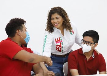 Los jóvenes tienen sueños y metas que cumplir: “Con mi vocación política y servidora pública los haré realidad” aseguró Leslie Hendricks