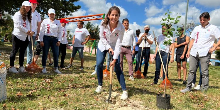 El PRI, es hoy opción política para los quintanarroenses, que están dispuestos hacer historia: Stephania Soule
