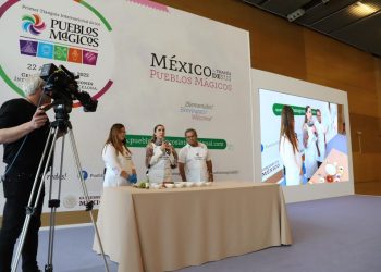Muestra gastronómica en el Primer Tianguis Internacional de Pueblos Mágicos en Barcelona, España