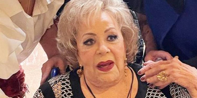 Preocupa la Salud de Silvia Pinal