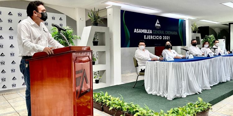 Reeligen a líder de la Canaco en el sur del estado