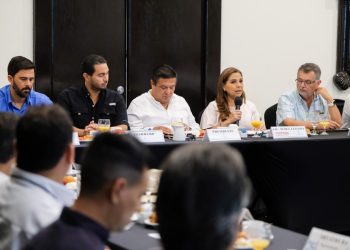 Trabajo coordinado para atender problemas, propone Mara Lezama a empresarios