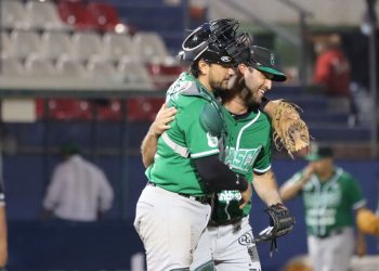 Roel brilla de nuevo y gran debut de José Félix; la serie es de Olmecas