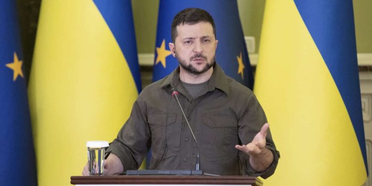 Zelenski advierte a Rusia que no aceptará negociaciones que cedan territorios