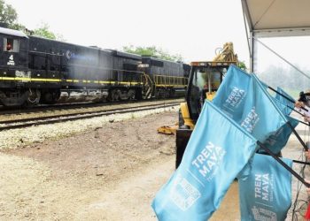 AMLO da a conocer que no se ha notificado la suspensión del Tramo 5 del Tren Maya