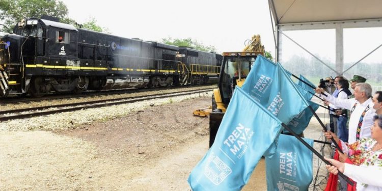 AMLO da a conocer que no se ha notificado la suspensión del Tramo 5 del Tren Maya