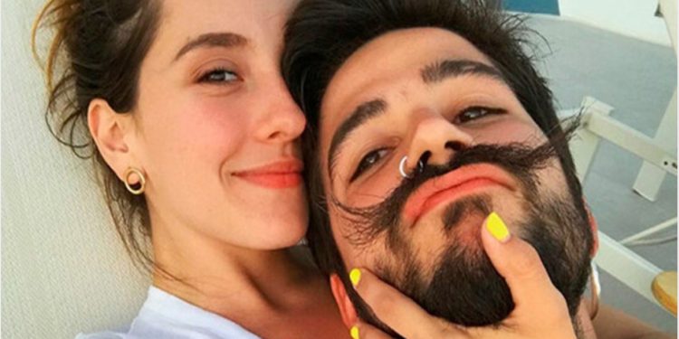 ¡Ya nació Índigo! Camilo y Evaluna ya son papás