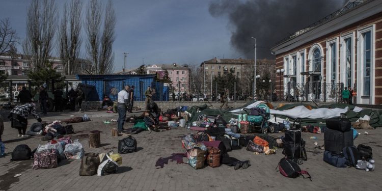 Al menos 40 personas fallecieron en un ataque en el tren de Kramatorsk de Ucrania