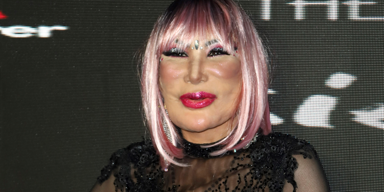 Lyn May dijo que Anitta le robo el baile