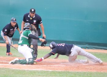 Olmeca vence a Tigres y sigue en la cima sureña