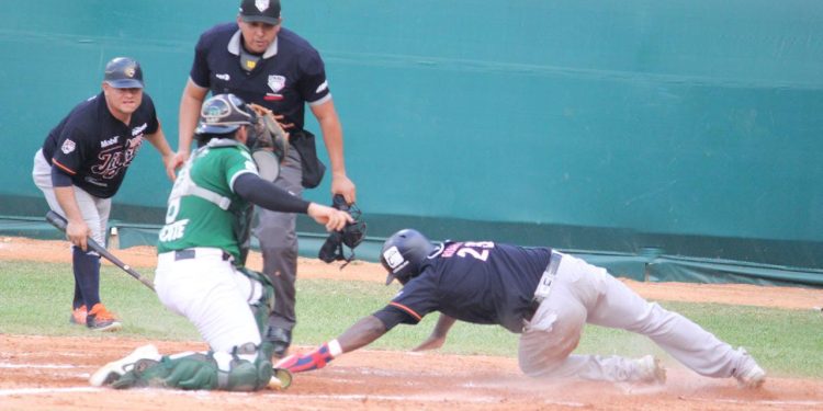 Olmeca vence a Tigres y sigue en la cima sureña