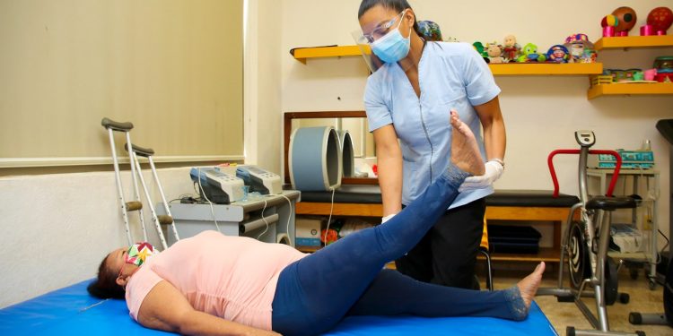 El DIF Quintana Roo invita a inscribirse a la Licenciatura en Terapia Física ciclo 2022-2023