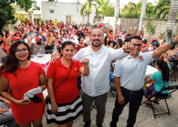 Trabajaré como nunca se ha hecho en el Congreso para beneficio de los quintanarroenses: Julián Ricalde