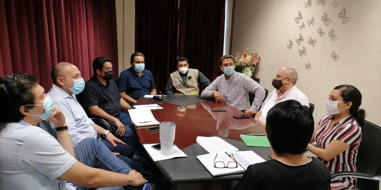 Asesoría ante próxima temporada de huracanes