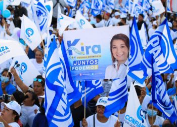 Votemos por el cambio y no por la falsa transformación: Kira Iris