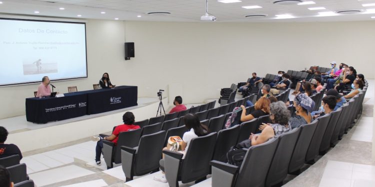 Analizan en la Universidad del Caribe la salud emocional post pandemia