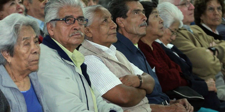 Adultos mayores recibirán su próximo pago del Bienestar hasta julio del 2022