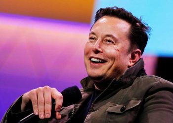 Inversionistas y realezas dan respaldo de más de 7 millones de dólares  a Musk