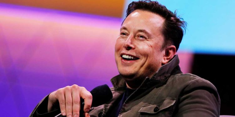 Inversionistas y realezas dan respaldo de más de 7 millones de dólares a Musk
