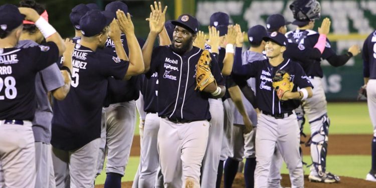 Tigres vuelve a rugir en el Parque Kukulcán y hunde el galeón pirata