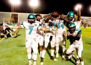 Los Tiburones iniciaron preparación para enfrentar a los Parrilleros