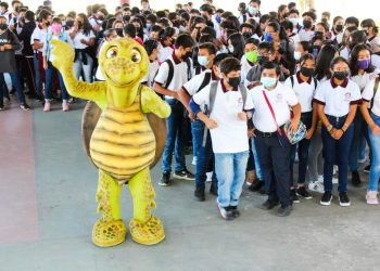 En el Día Mundial del Reciclaje convocan a las y los estudiantes isleños a conservar el medio ambiente