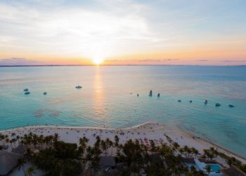 Invitan a la ciudadanía a votar por Isla Mujeres como el mejor destino de playa