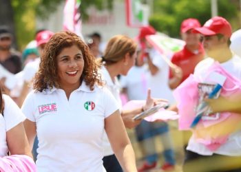 Agradezco el apoyo de militantes de otros partidos politicos: Leslie Hendricks Rubio
